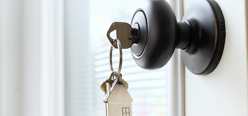 Bifold Door Knob Replacement in Orcutt, California